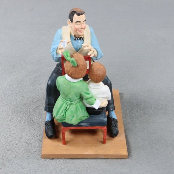 Norman Rockwell Nothing Up His Sleeve Danbury Mint Figurine 1993 Magic Trick - Picture 8 of 10